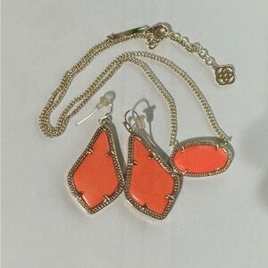 Kendra Scott Alex earrings and necklace